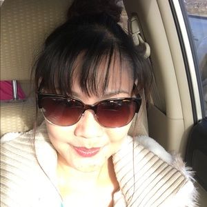 Meet your Posher, Nancy